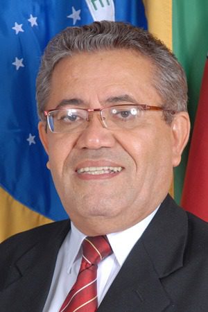 LUÍS SANTOS